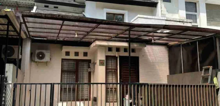 Rumah Dijual di Parigi